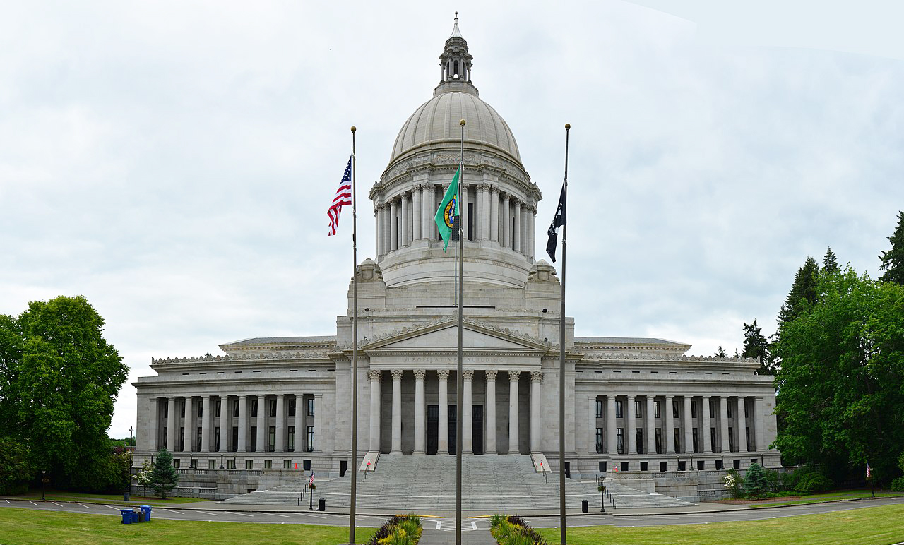 Legislative building in Olympia, Washington photo by Joe Mabel